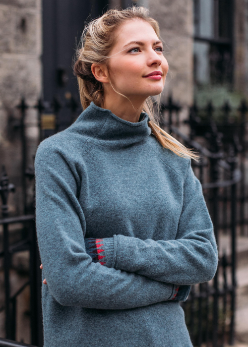 Corry Raglan Sweater