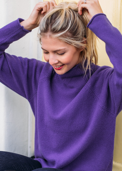 Corry Raglan Sweater