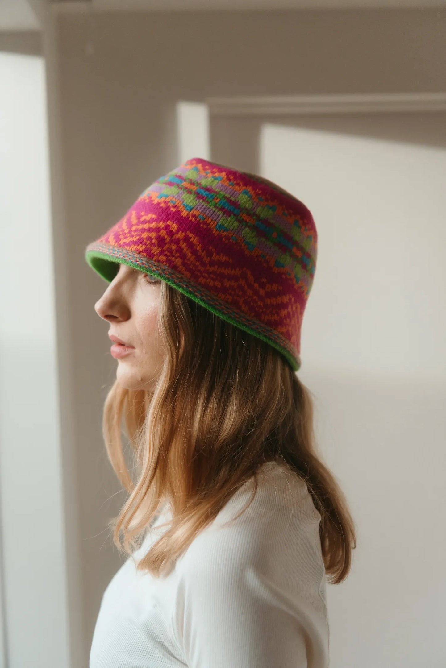 Stobo Graffiti Bucket Hat