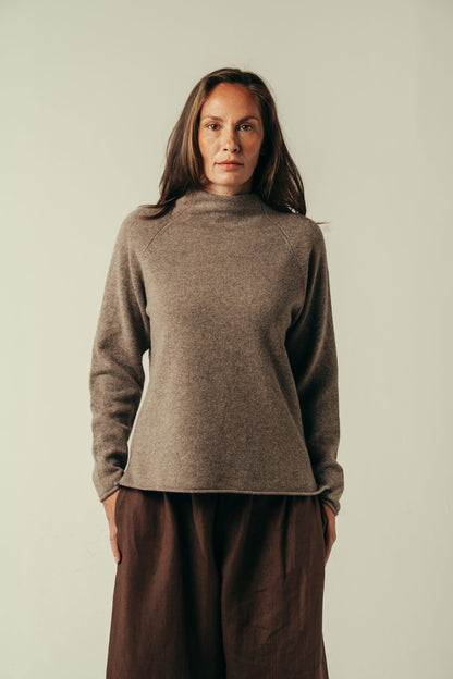 Corry Ladies Raglan Sweater