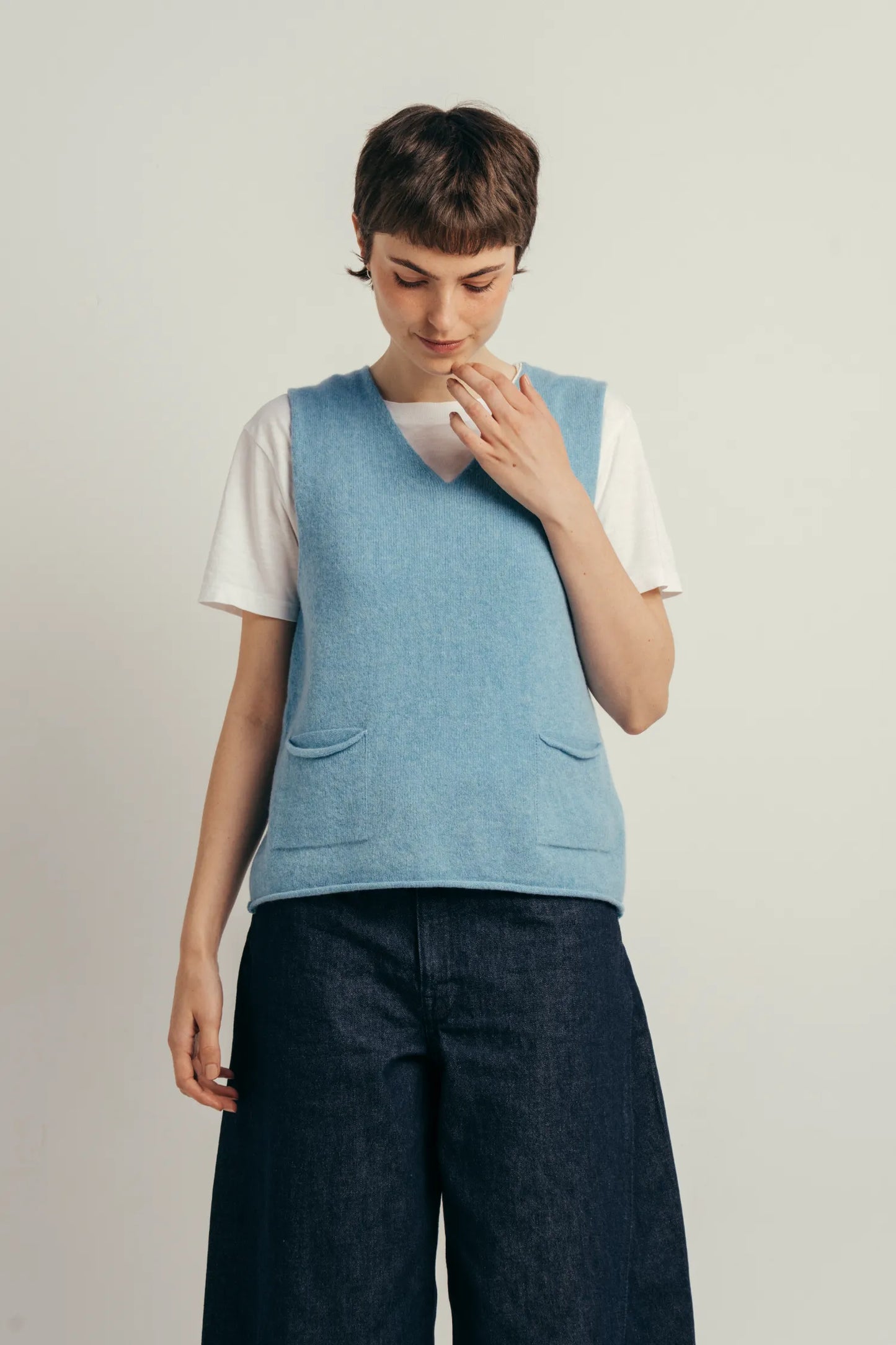 Corry V-Neck Tank Top