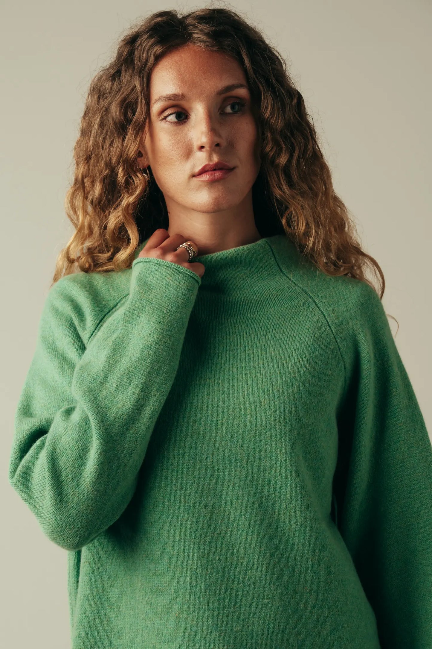 Corry Ladies Raglan Sweater